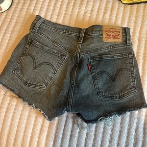 levi’s 501 black shorts